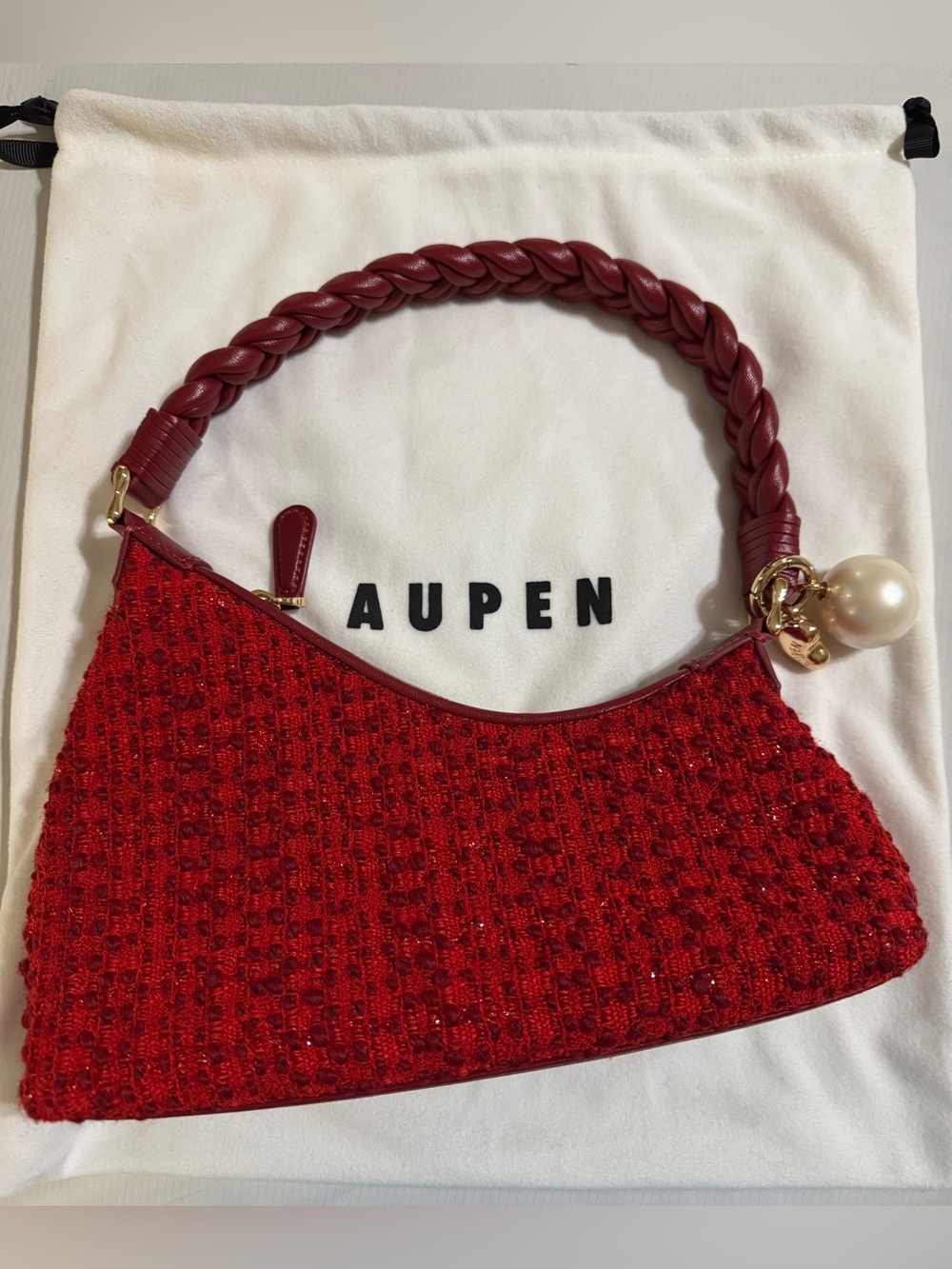 Aupen Nirvana tweed rouge Braided-Handle Shoulder Bag with Pearl Charm